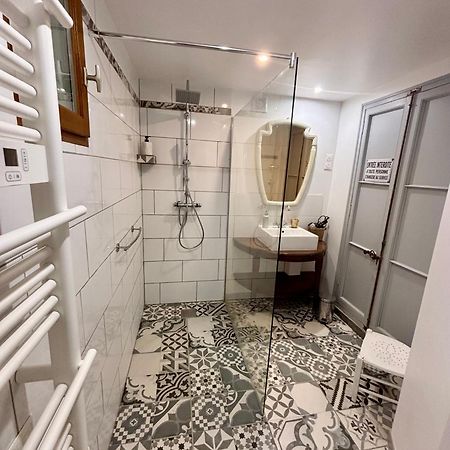 Le Petit Chalus Grand Gite Forcalquier Εξωτερικό φωτογραφία