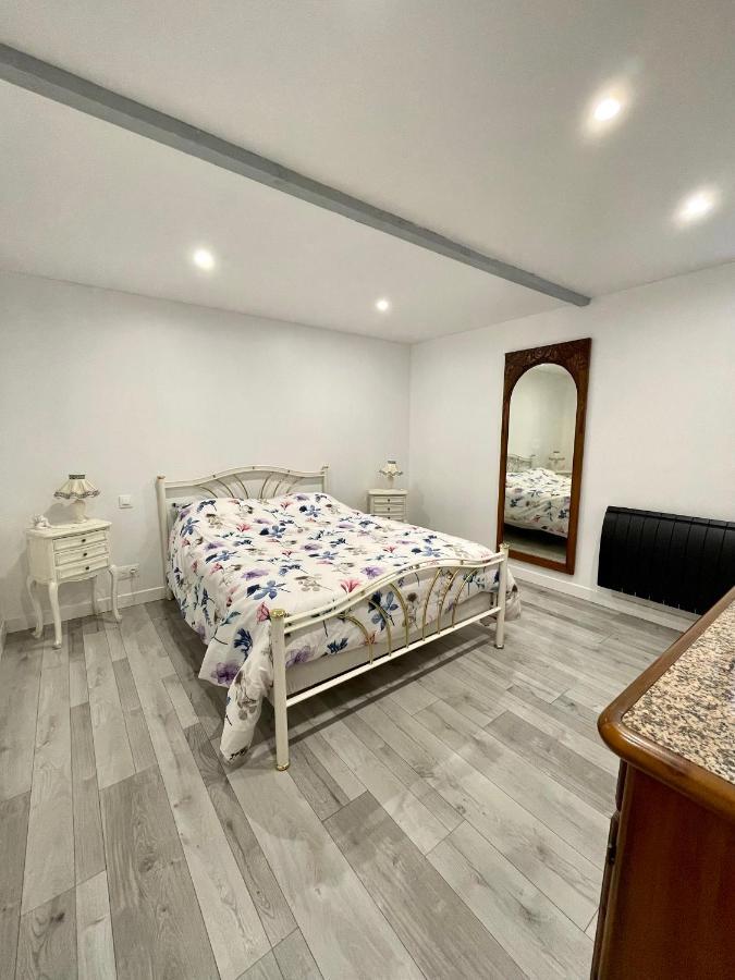 Le Petit Chalus Grand Gite Forcalquier Εξωτερικό φωτογραφία