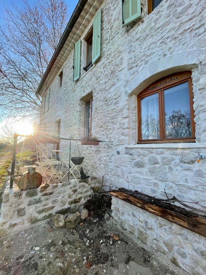 Le Petit Chalus Grand Gite Forcalquier Εξωτερικό φωτογραφία